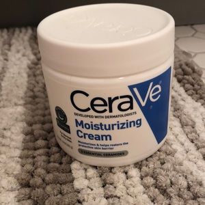 Cerave Moisturizing Cream
